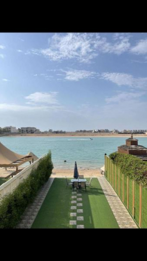 درة العروس شالية أمواج
